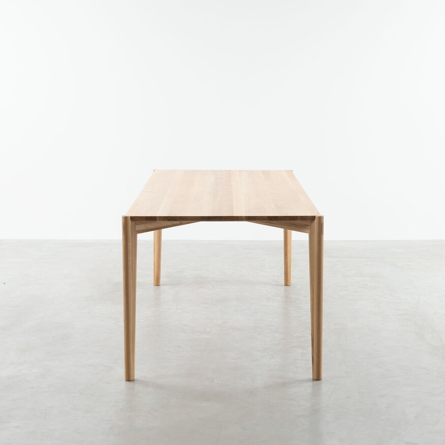 Scandinavian Dining Table Jorke
