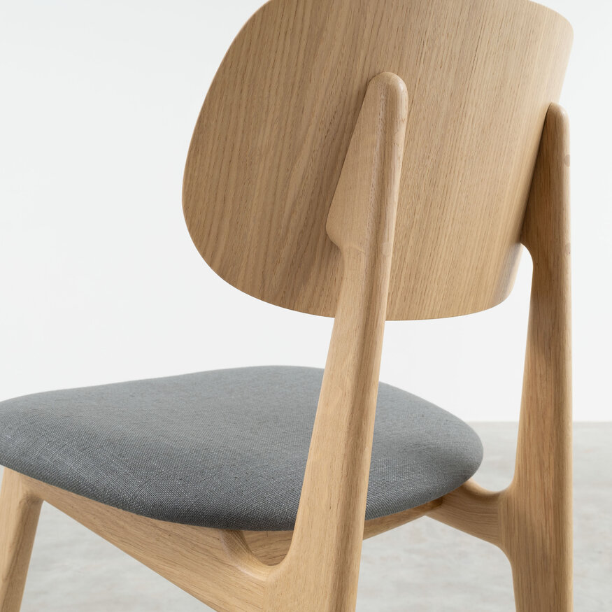 Scandinavian Dining Chair Sinni Sav & Økse Scandinavian Dining Chair Sinni