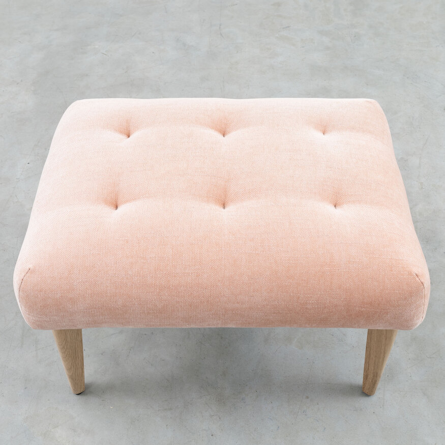 Ilja Footstool Oak
