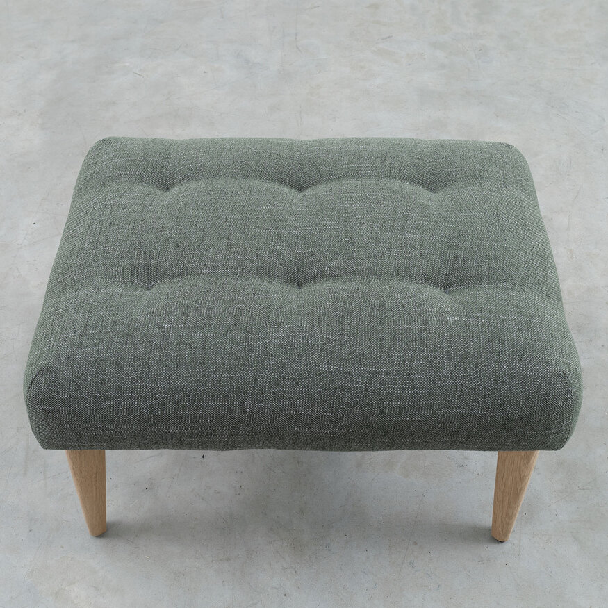 Ilja Footstool Oak