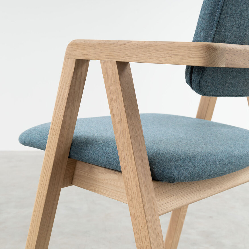Enya Scandinavian Dining Room Chair Sav & Økse Enya Scandinavian Dining Room Chair