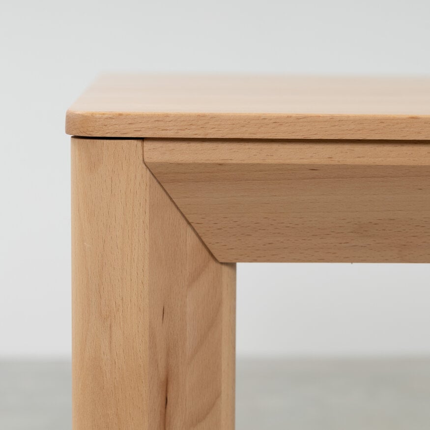 Sav & Økse Scandinavian Extendable Table Eevi