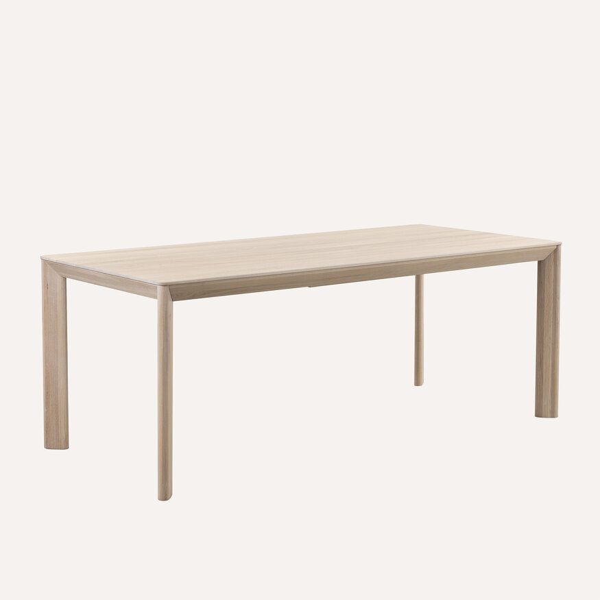 Scandinavian Extendable Table Eevi Sav & Økse Scandinavian Extendable Table Eevi