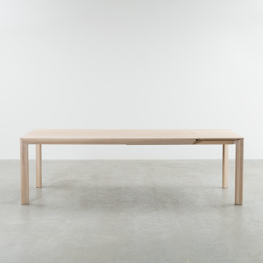 Sav & Økse Scandinavische Uitschuifbare Tafel Eevi