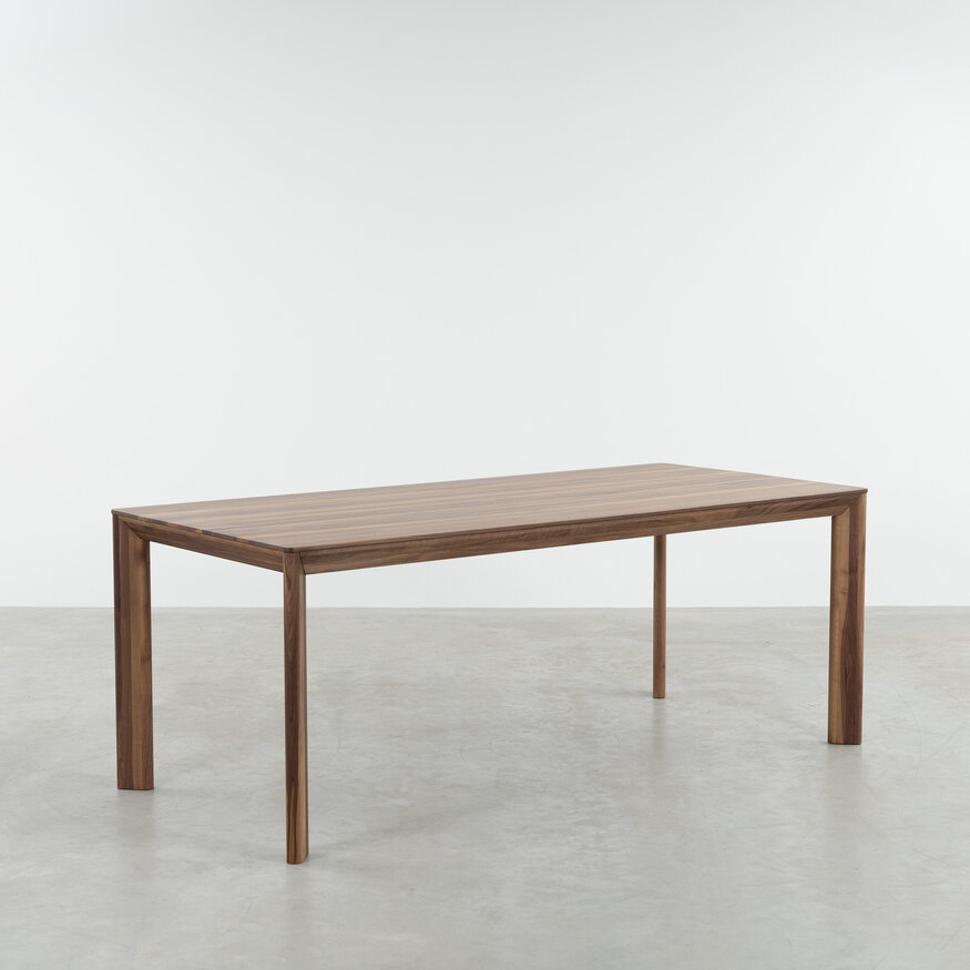 Scandinavian Dining Table Eevi Sav & Økse Scandinavian Dining Table Eevi