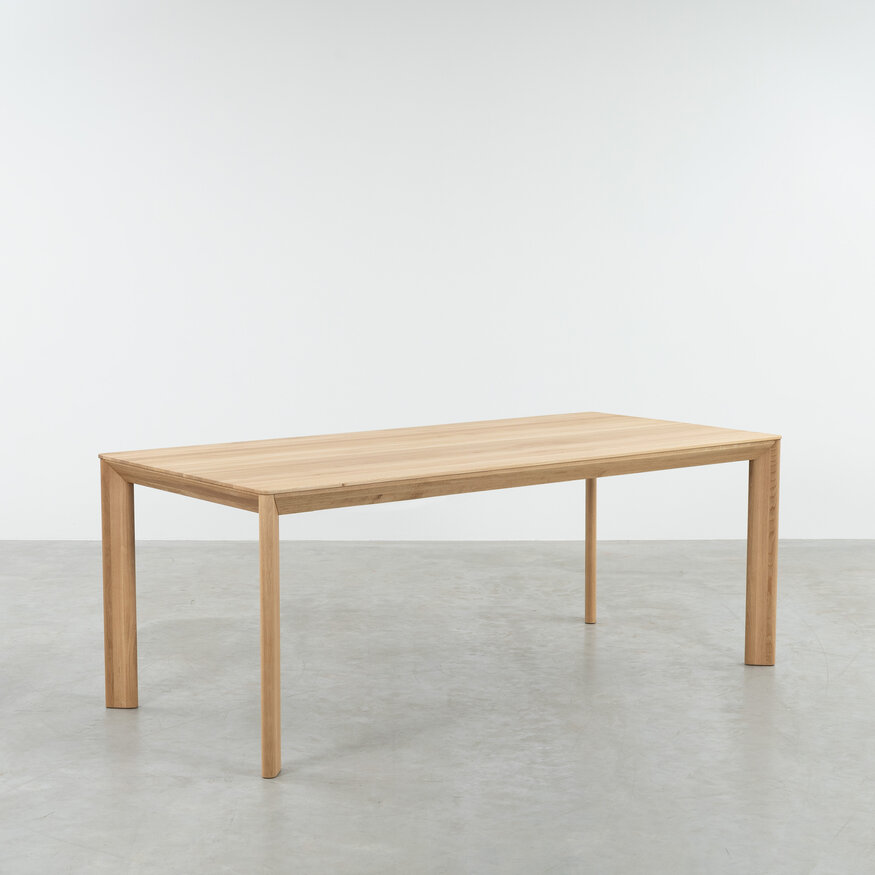 Scandinavische Eettafel Eevi Sav & Økse Scandinavische Eettafel Eevi