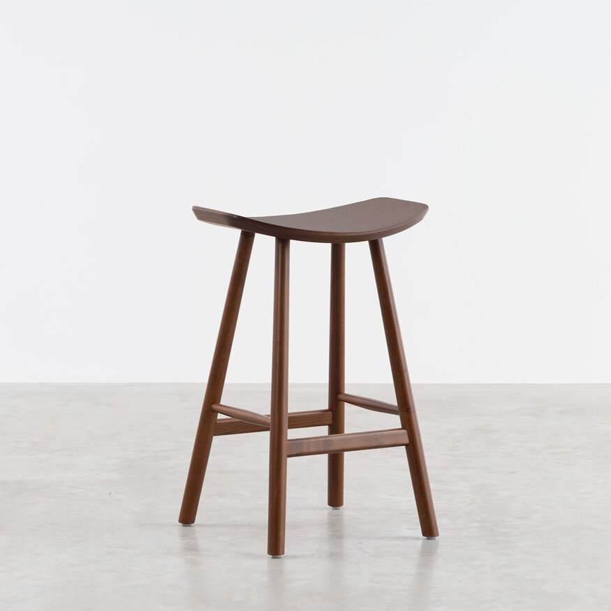 Silja Counter Bar Stool | Height 65 cm Sav & Økse Silja Counter Bar Stool | Height 65 cm