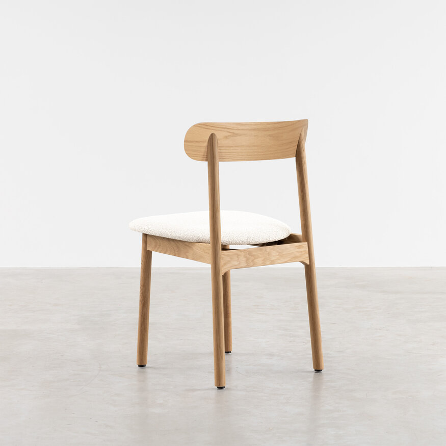 Lumi Scandinavian dining room chair Sav & Økse Lumi Scandinavian dining room chair