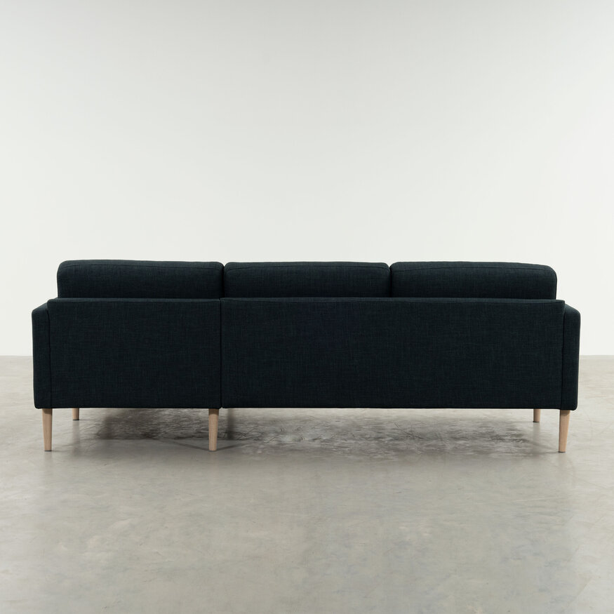 Sav & Økse Scandinavian 3-seater sofa Hedda