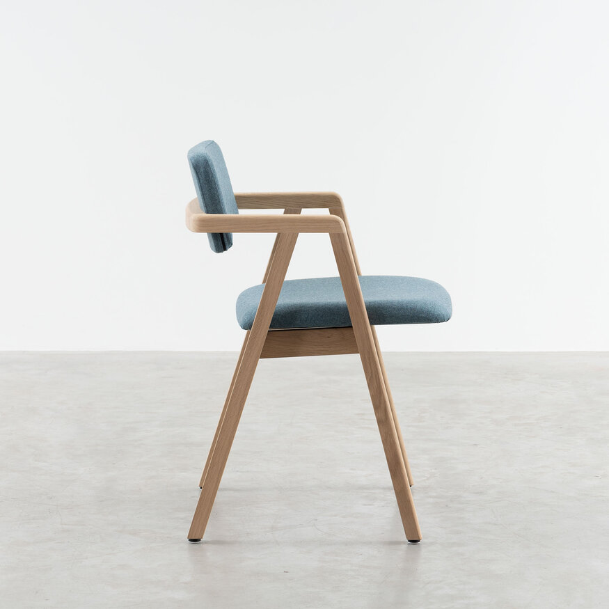 Scandinavian Dining Chair Enya Sav & Økse Scandinavian Dining Chair Enya