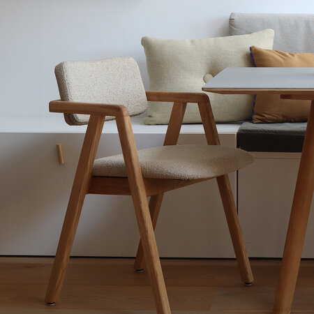 Eetkamerstoelen met armleuning