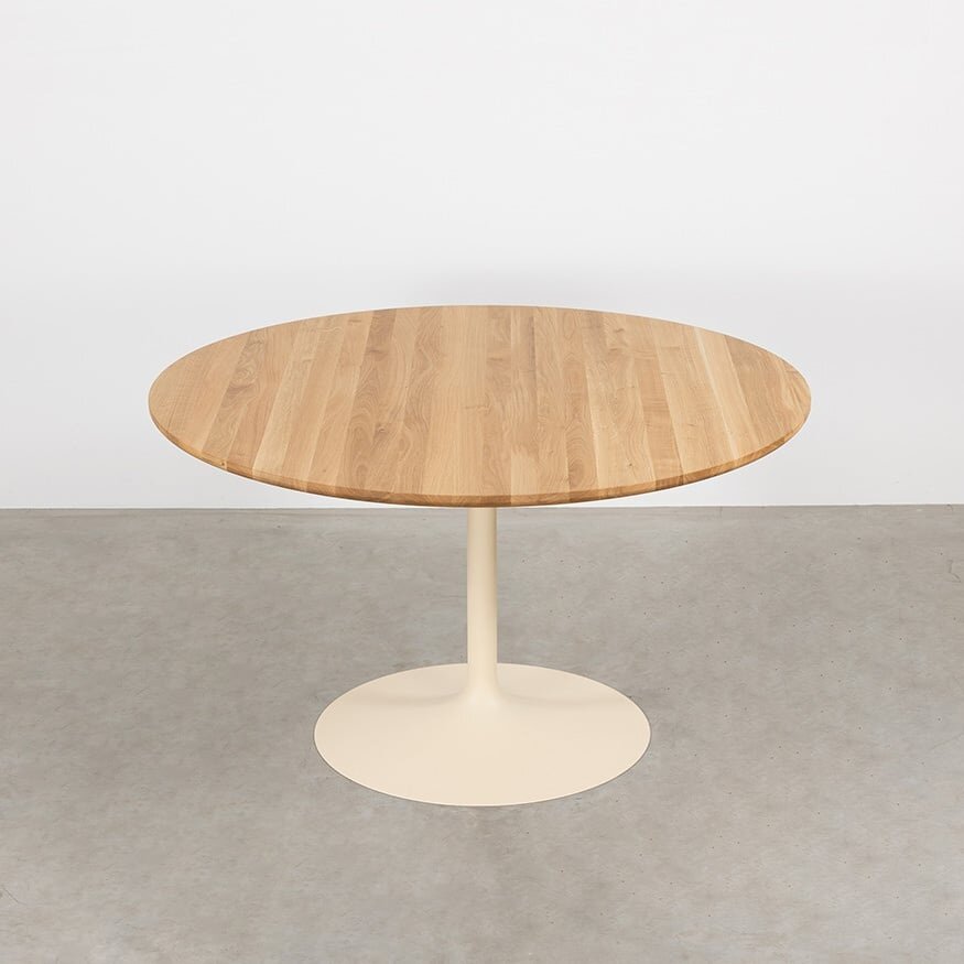 Tinne Tafel met Rond Houten Blad