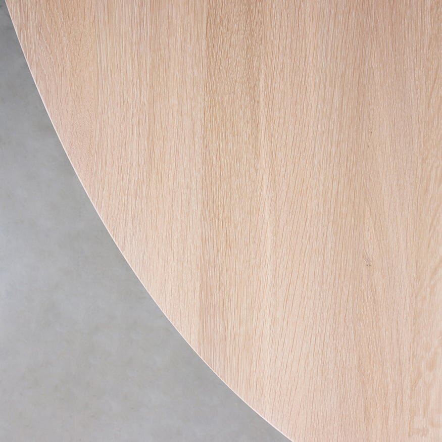 Tinne Tafel met Rond Houten Blad Tinne Tafel met Rond Houten Blad