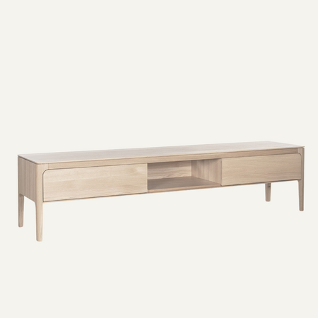 Rikke TV Cabinet 160 cm | Oak Whitewash Rikke TV Cabinet 160 cm | Oak Whitewash