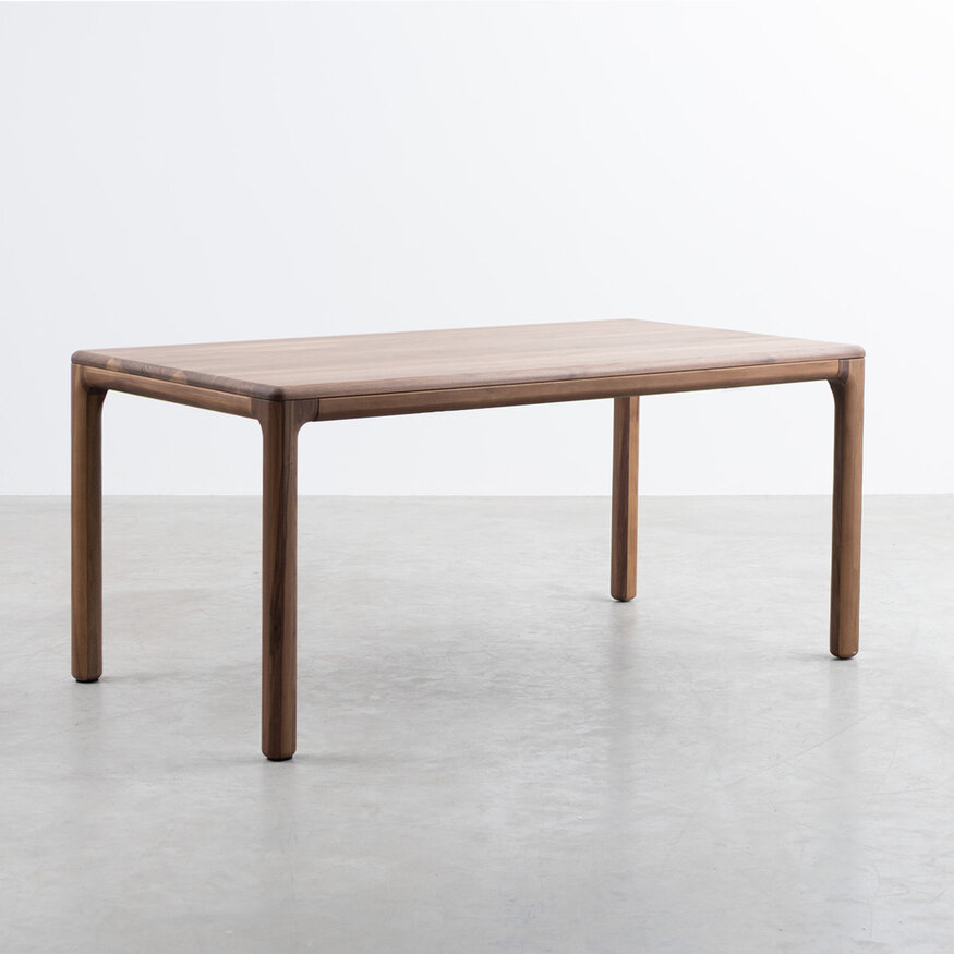 Scandinavian Dining Table Duuksson Sav & Økse Scandinavian Dining Table Duuksson