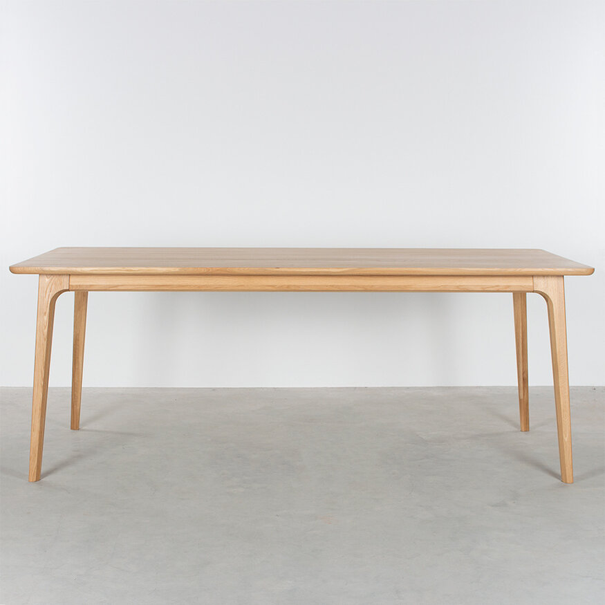 Sav & Økse Fjerre Table 220x90