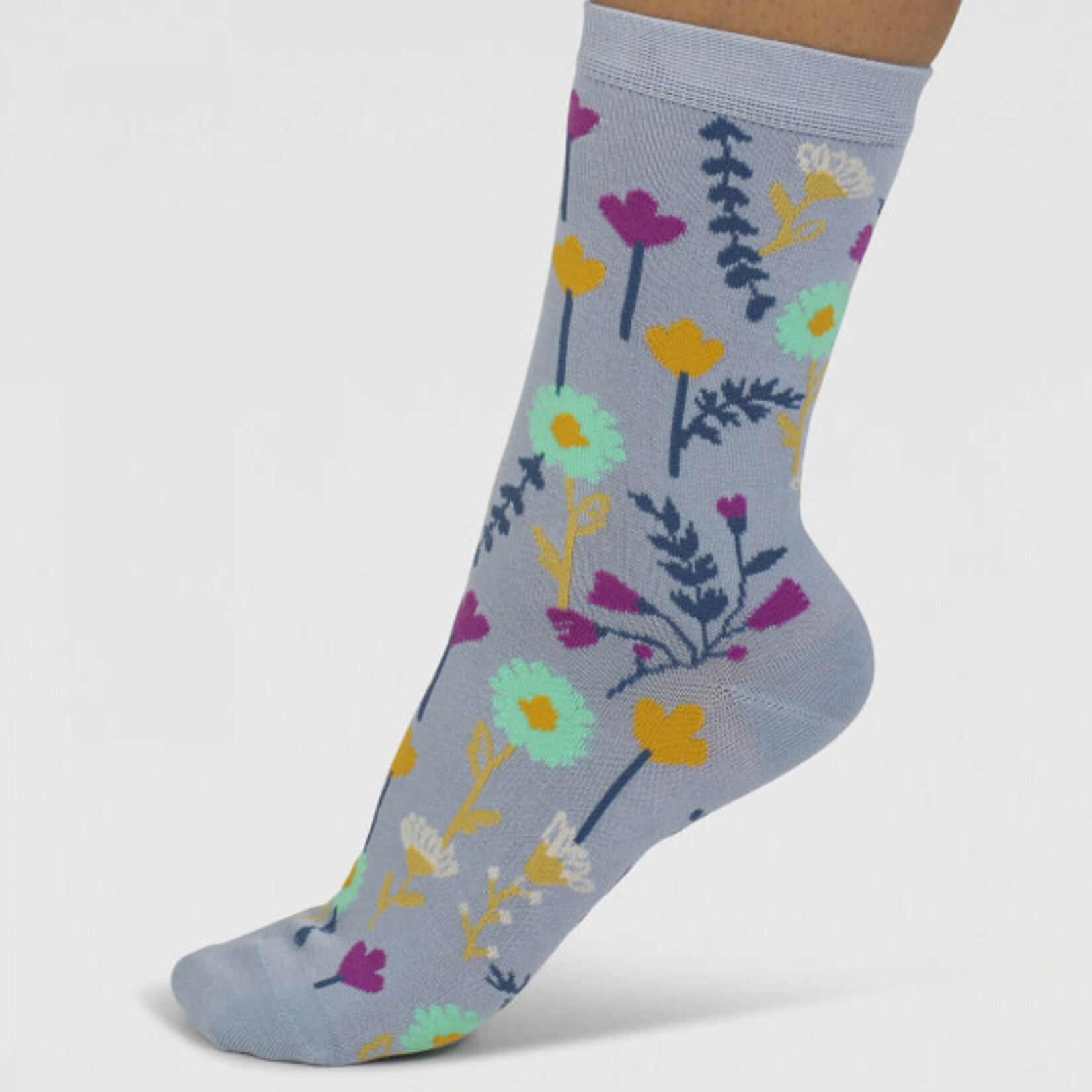 THOUGHT THOUGHT SOCKS MAPEL FLORAL BAMBOO CHAMBRAY BLUE