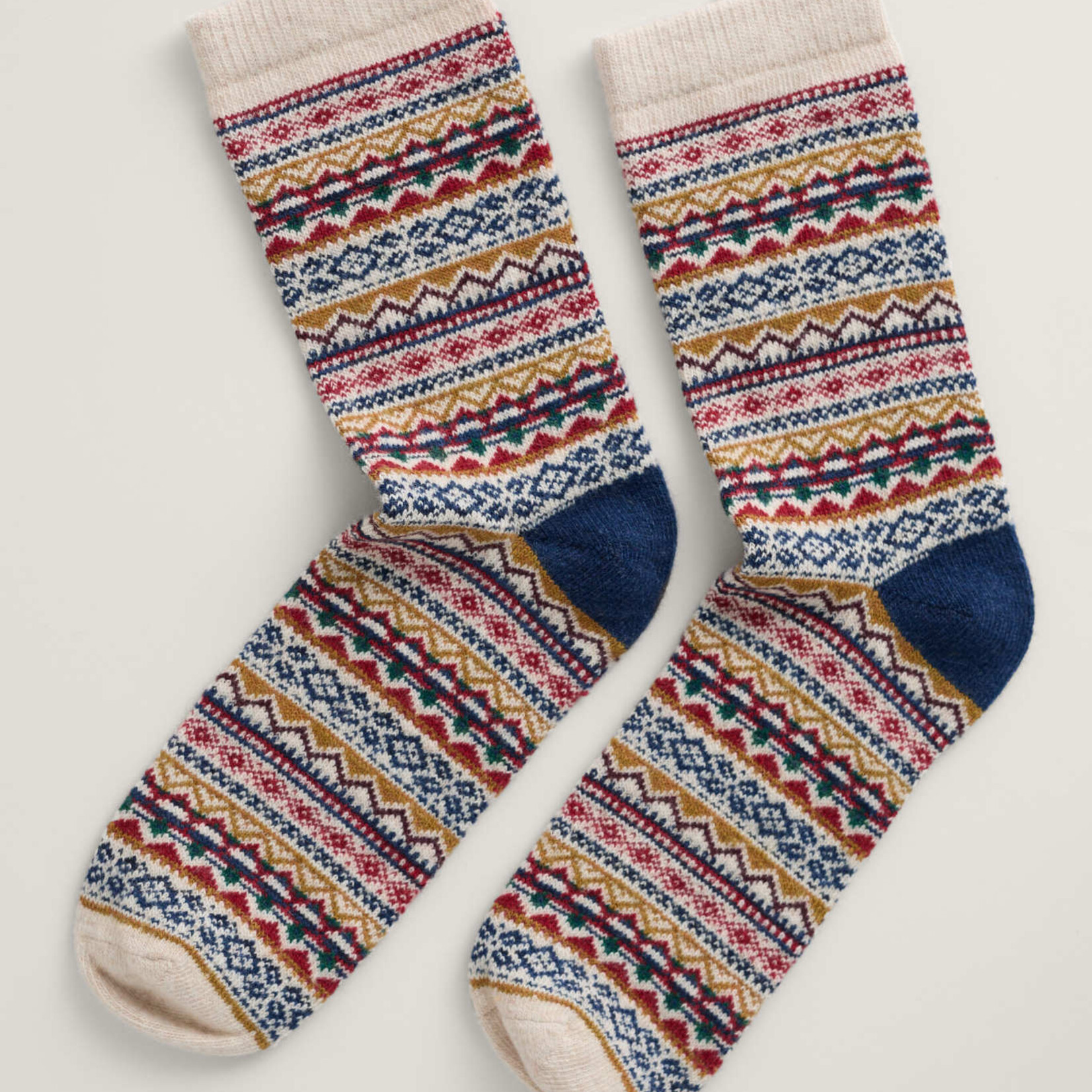 SEASALT CORNWALL SEASALT FAIR ISLE SOCKS WATER AVENS ARAN MULTI