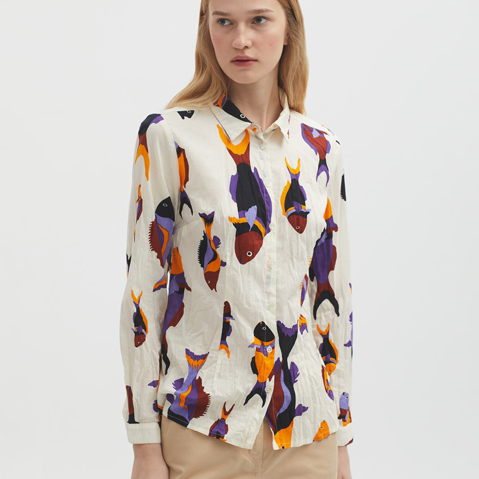 NICE THINGS NICE THINGS PARROT FISH PRINT BASIC SHIRT ECRU