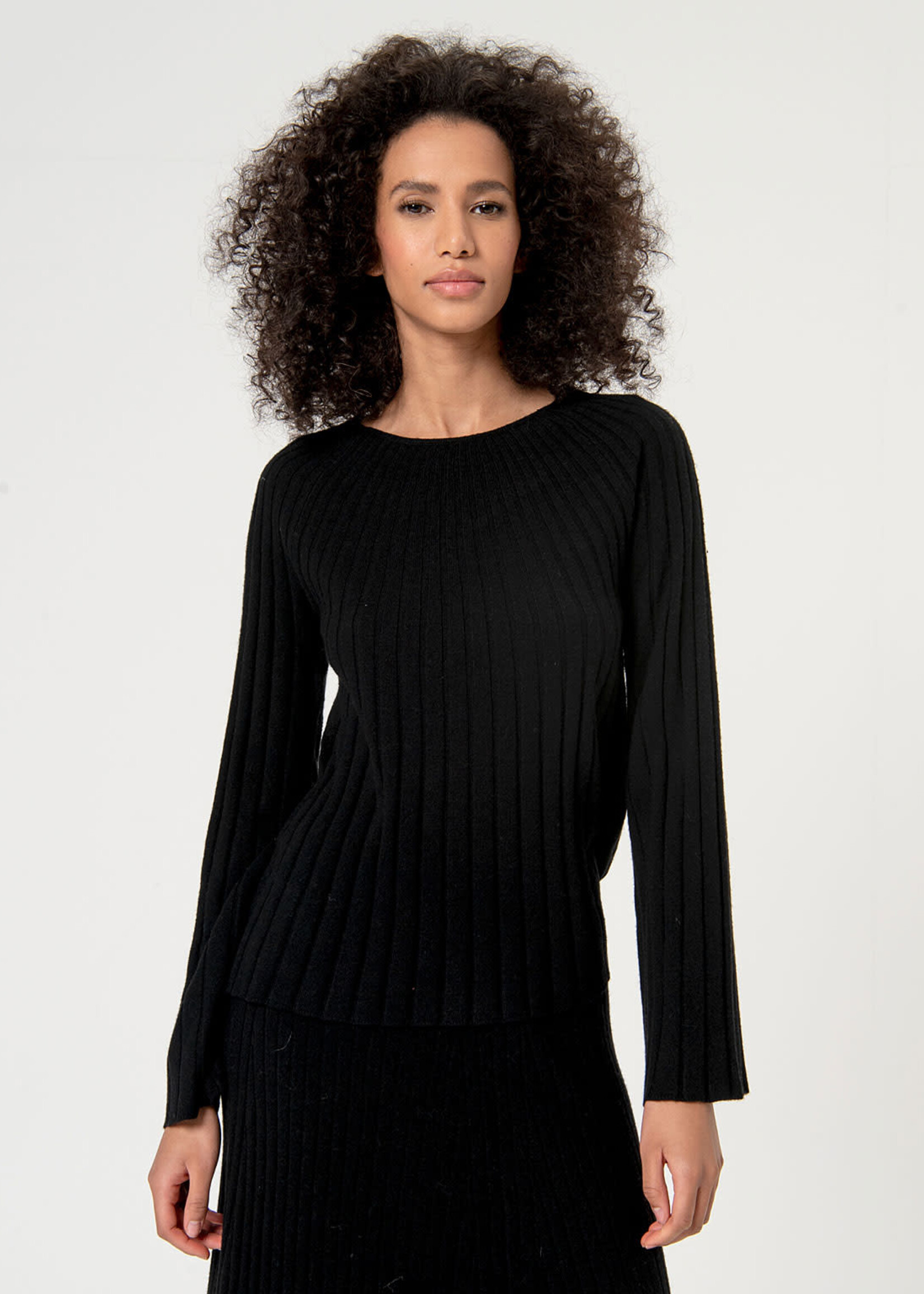 SURKANA SURKANA  SWEATER RAGLAN SLEEVE EVASE BLACK