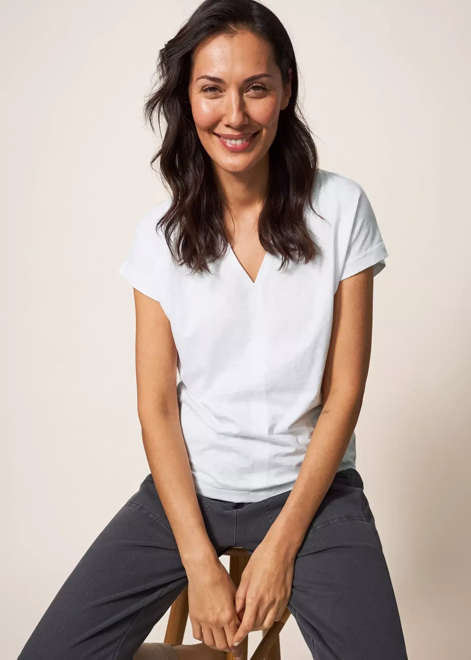 WHITE STUFF WHITE STUFF NELLY NOTCH NECK TEE NATURAL WHITE
