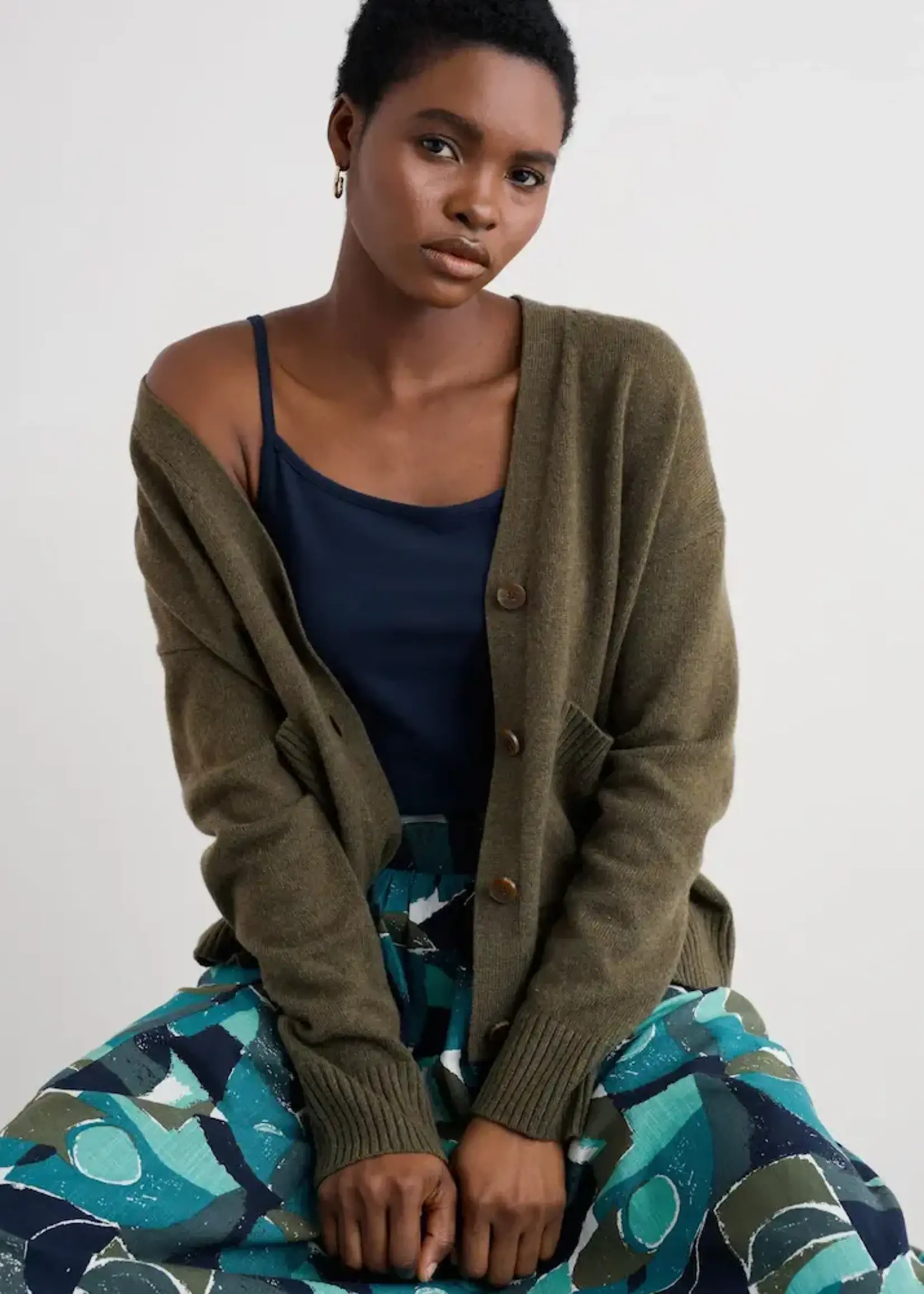 SEASALT CORNWALL SEASALT SERENA MERINO BLEND CARDIGAN RICH OLIVE