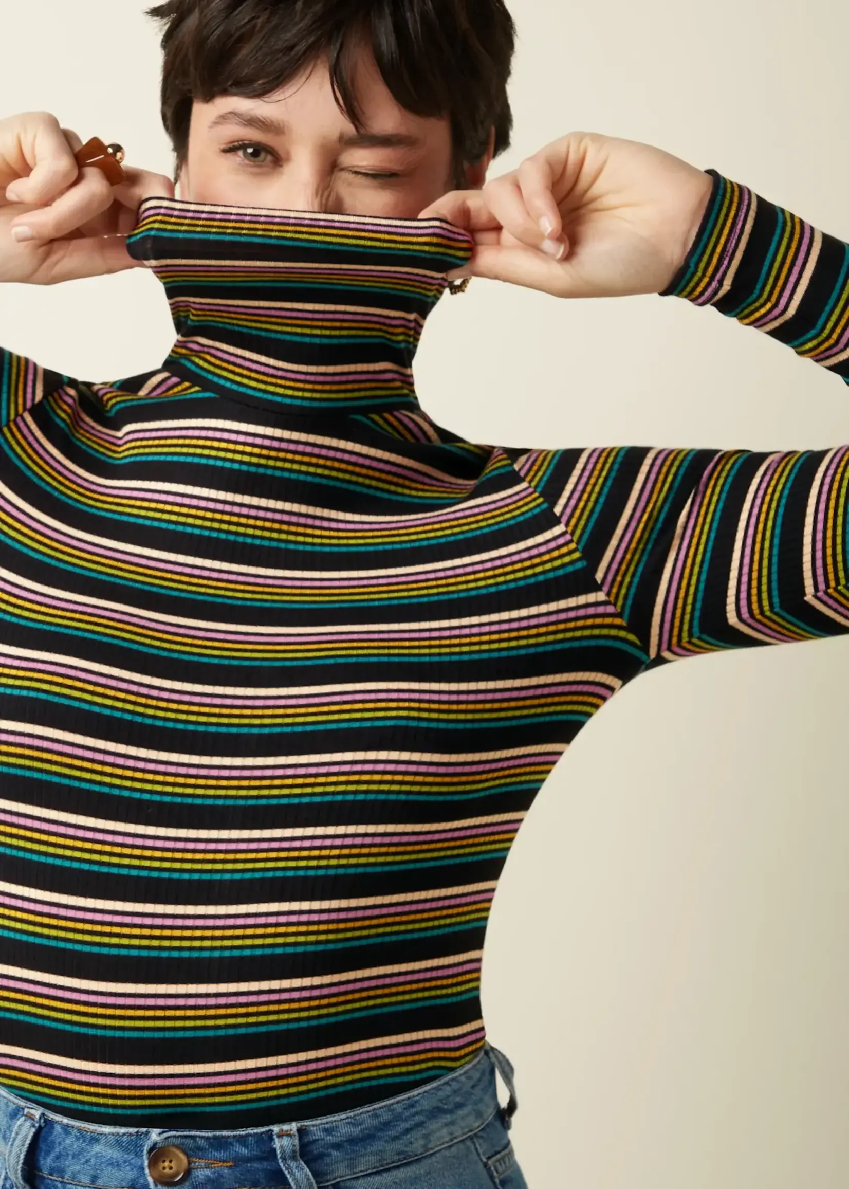 KING LOUIE KING LOUIE ROLLNECK TOP FROSTINE STRIPE WOODBINE GREEN