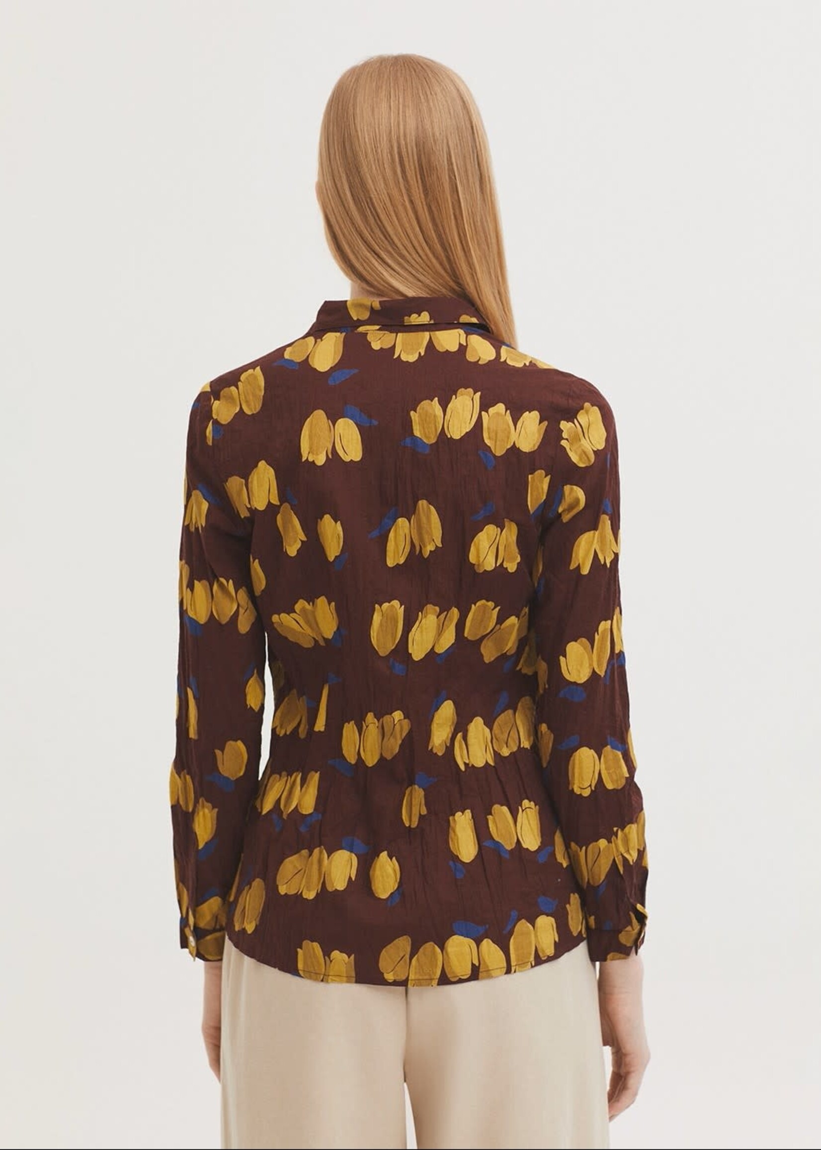 NICE THINGS NICE THINGS TULIP PRINT BASIC SHIRT CHESTNUT