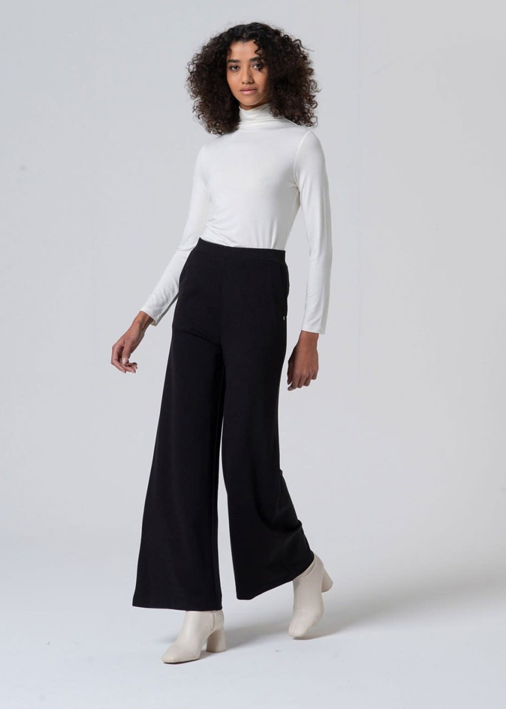 SURKANA SURKANA WIDE LEG PANTS BLACK