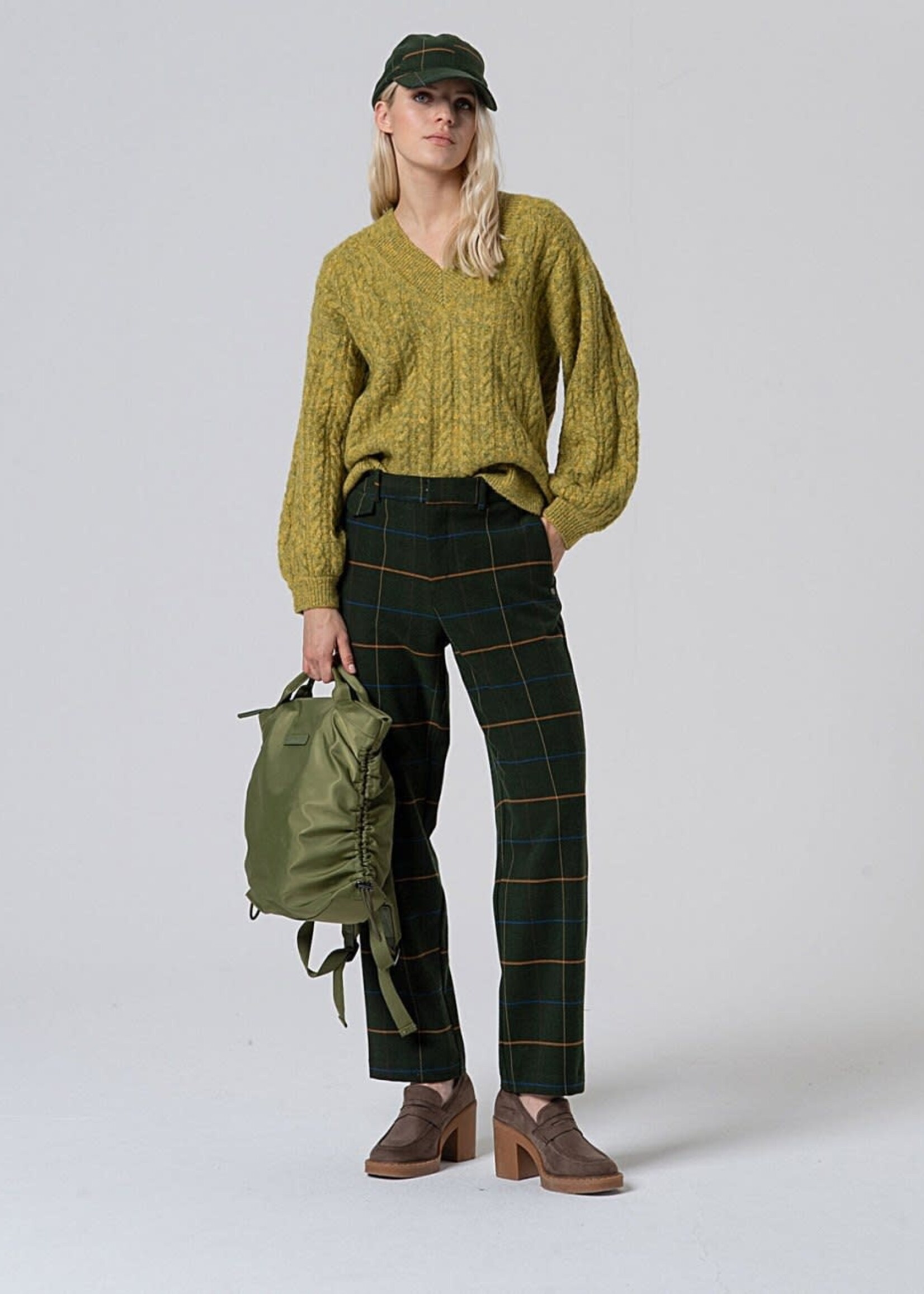 SURKANA SURKANA OVERSIZED CABLE KNIT SWEATER DARK KHAKI