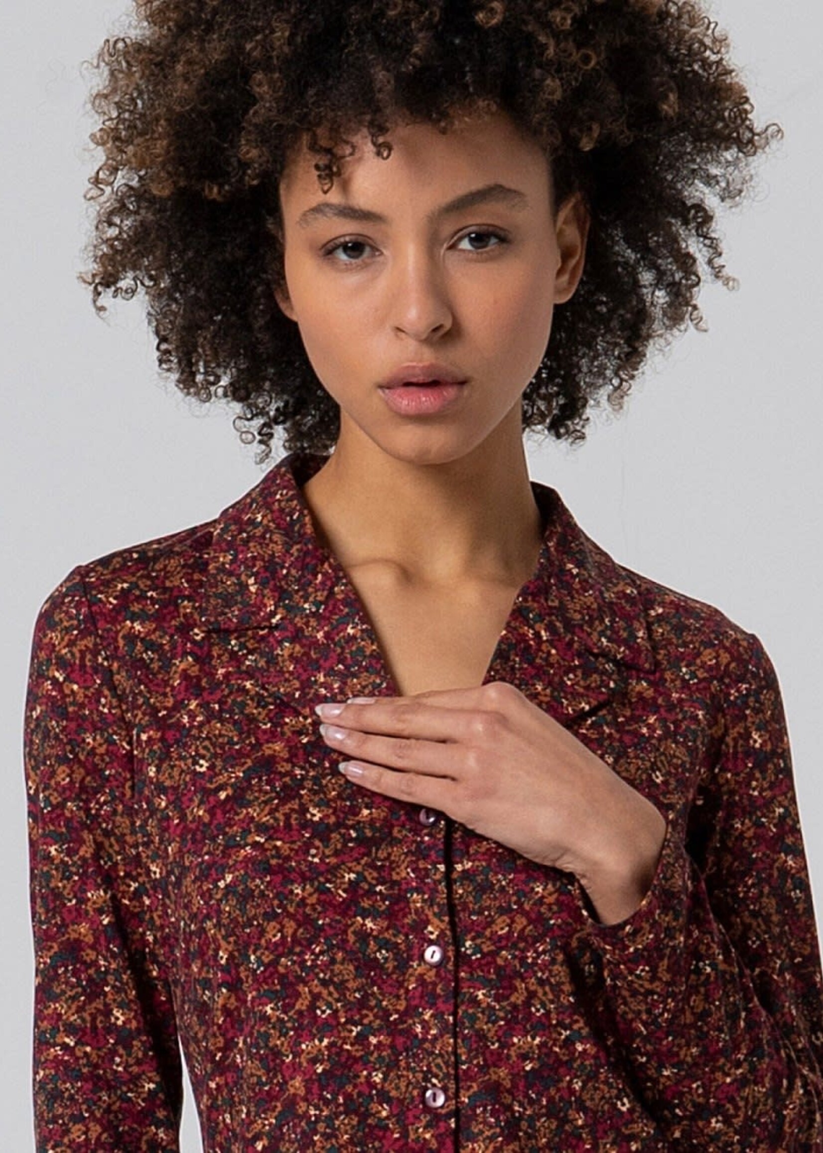 SURKANA SURKANA SMOKING COLLAR BLOUSE TILE