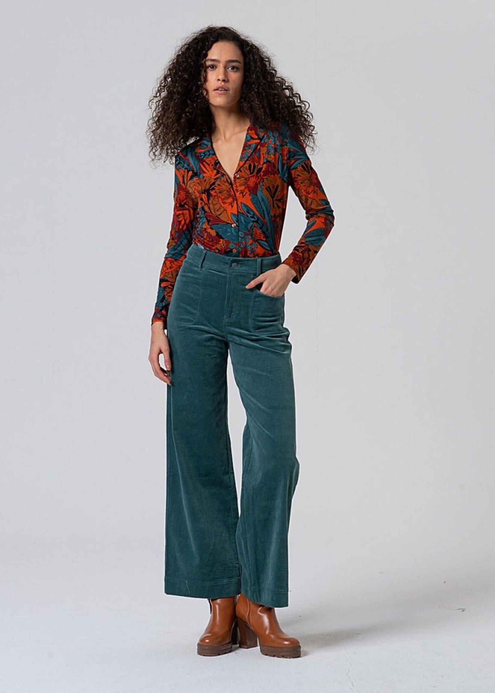 SURKANA SURKANA FLARED CORDED PANTS STEEL BLUE