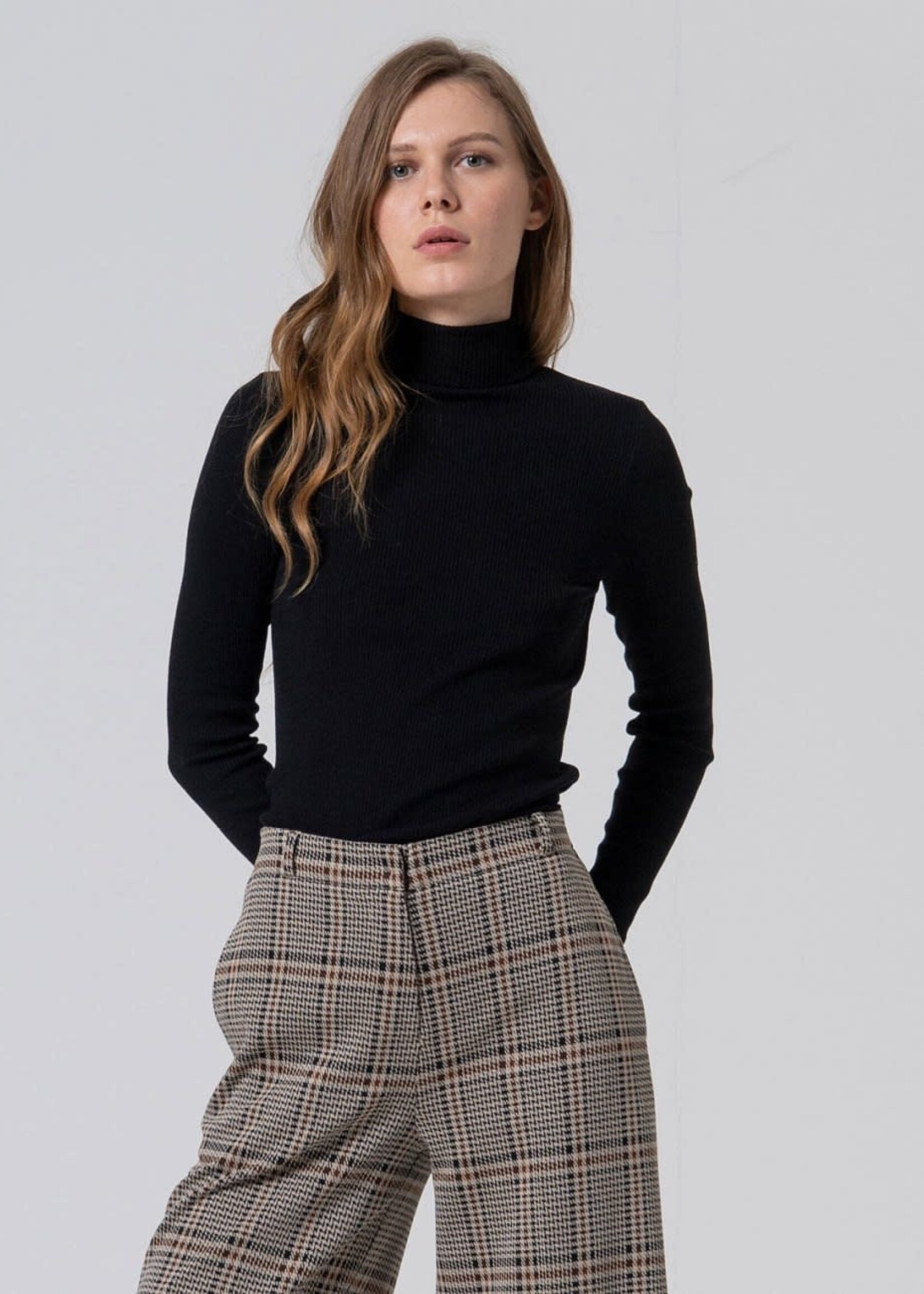 SURKANA SURKANA STRAIGHT JACQUARD PANTS BLACK