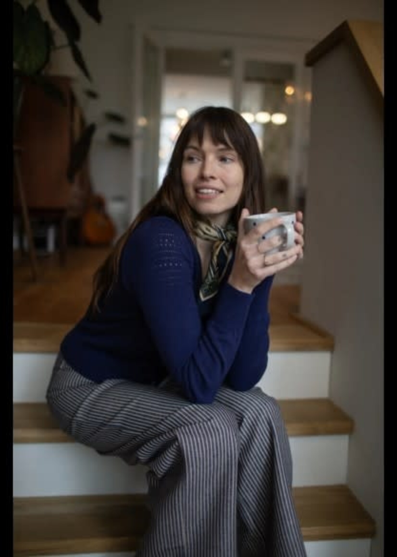 VERY CHERRY VERY CHERRY LUCIA V NECK CARDIGAN MARINE