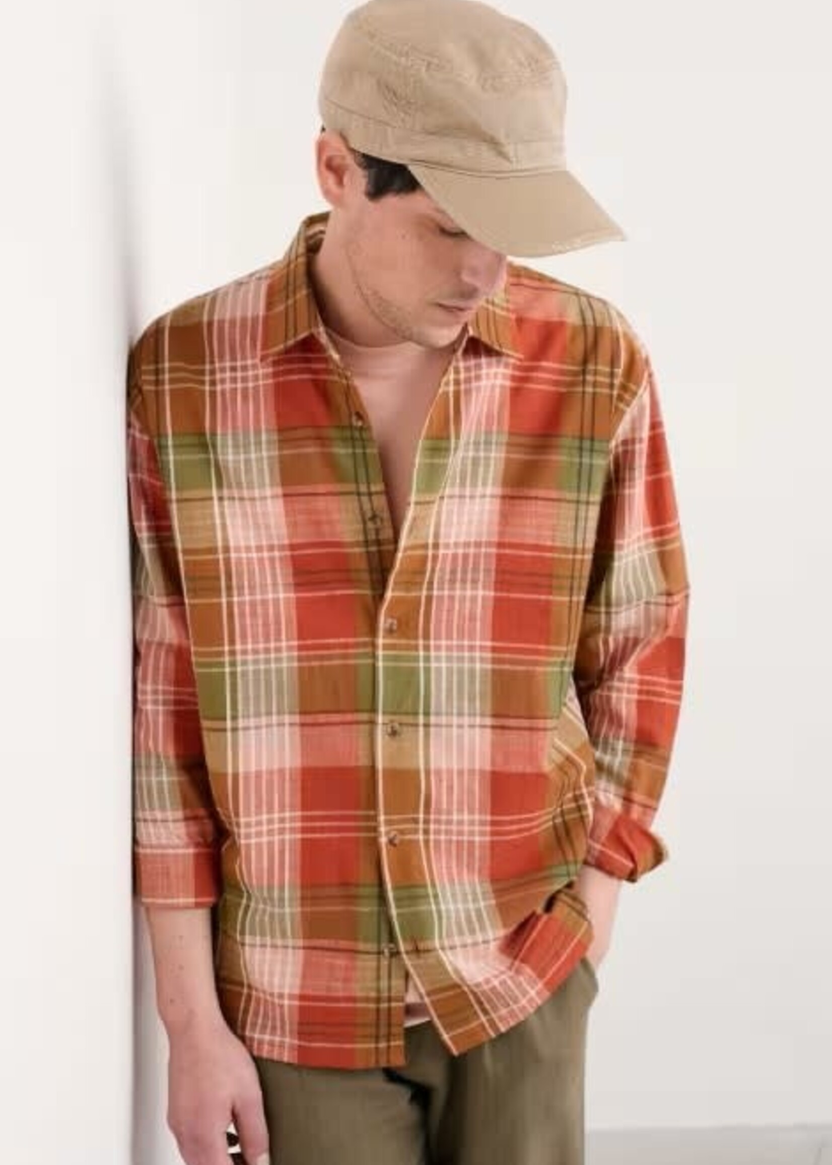 SEASALT CORNWALL SEASALT MEN’S PENMERE SHIRT TANGERINE MULTI