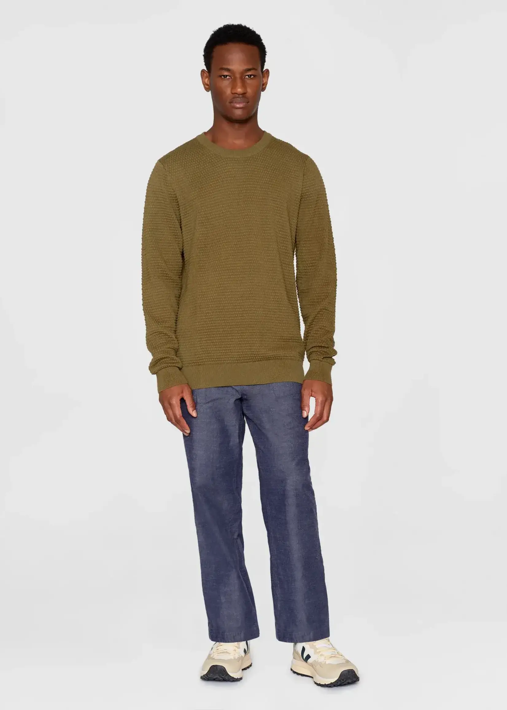 KNOWLEDGE COTTON APPAREL KNOWLEDGE COTTON APP BUBBLE KNIT CREW NECK OLIVE