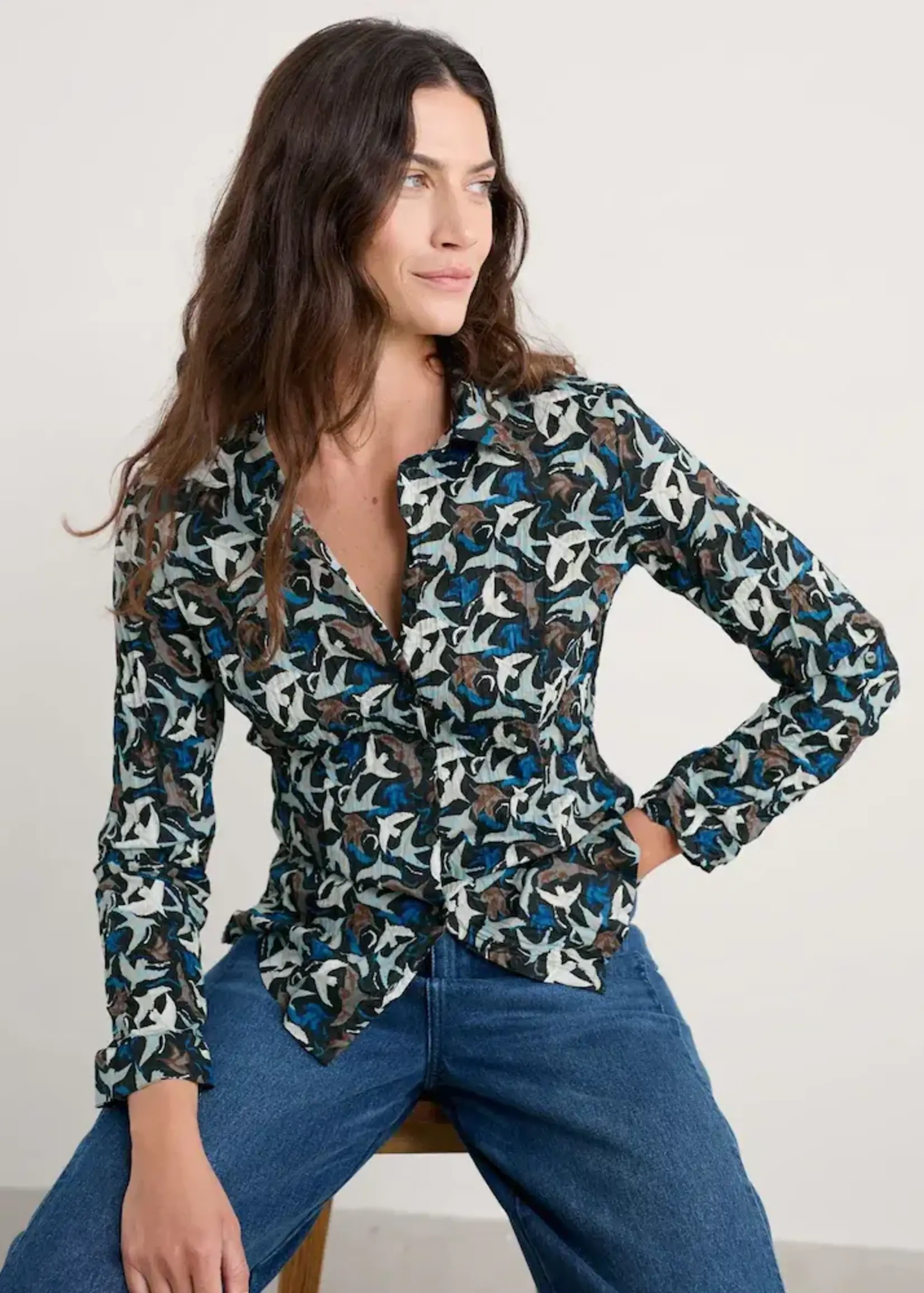 SEASALT CORNWALL SEASALT LARISSA SHIRT SWOOPING BIRDS ONYX
