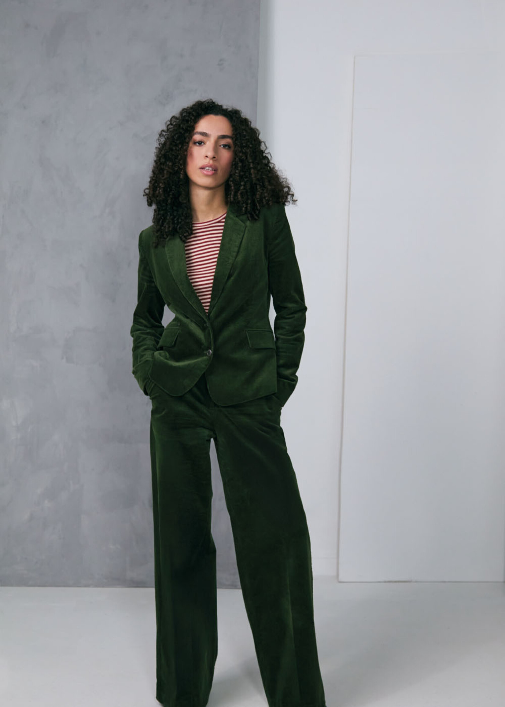 ZILCH ZILCH SARA SHORT BLAZER DARK GREEN