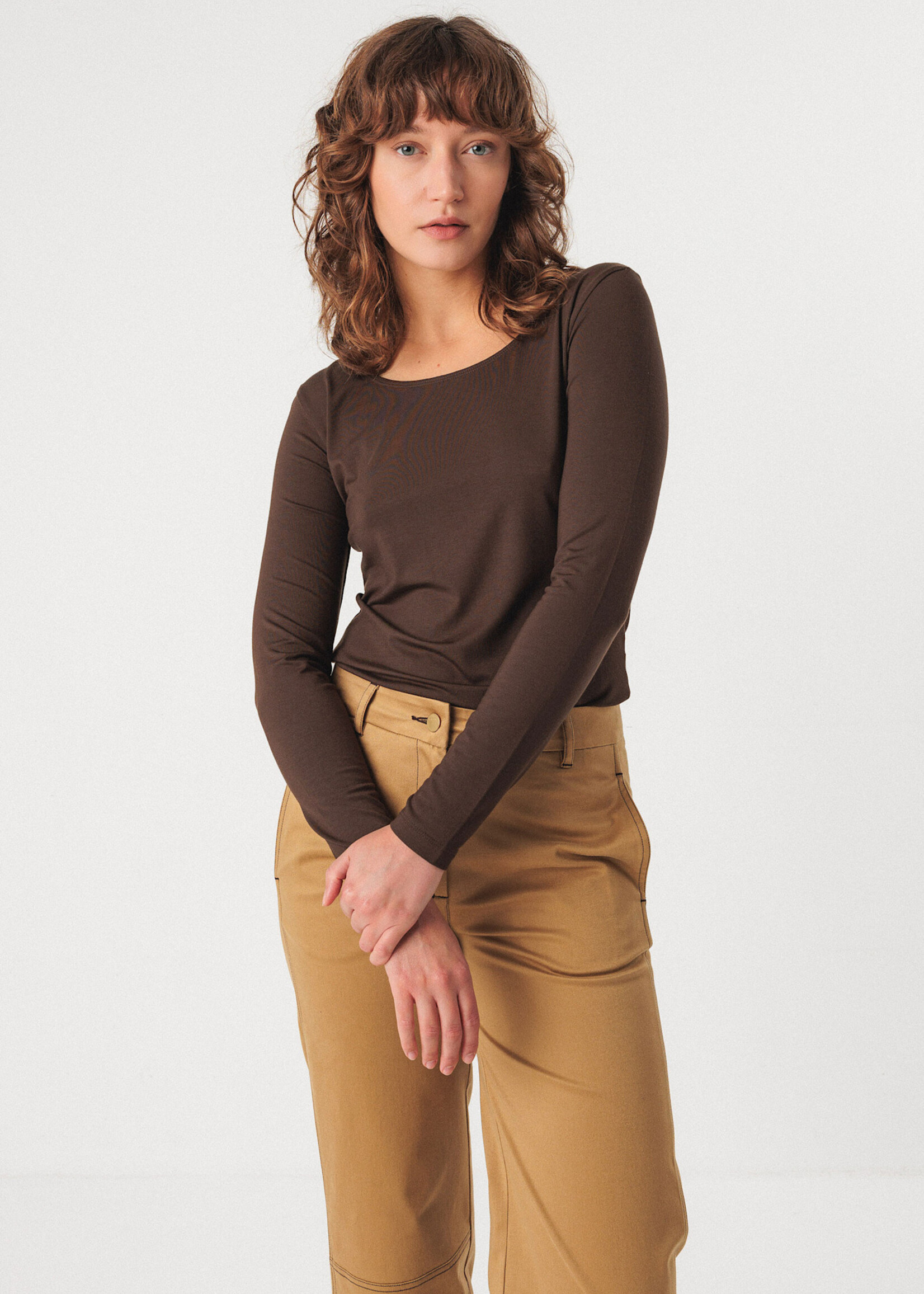 SKFK SKFK ZUR 7 DARK BROWN TOP