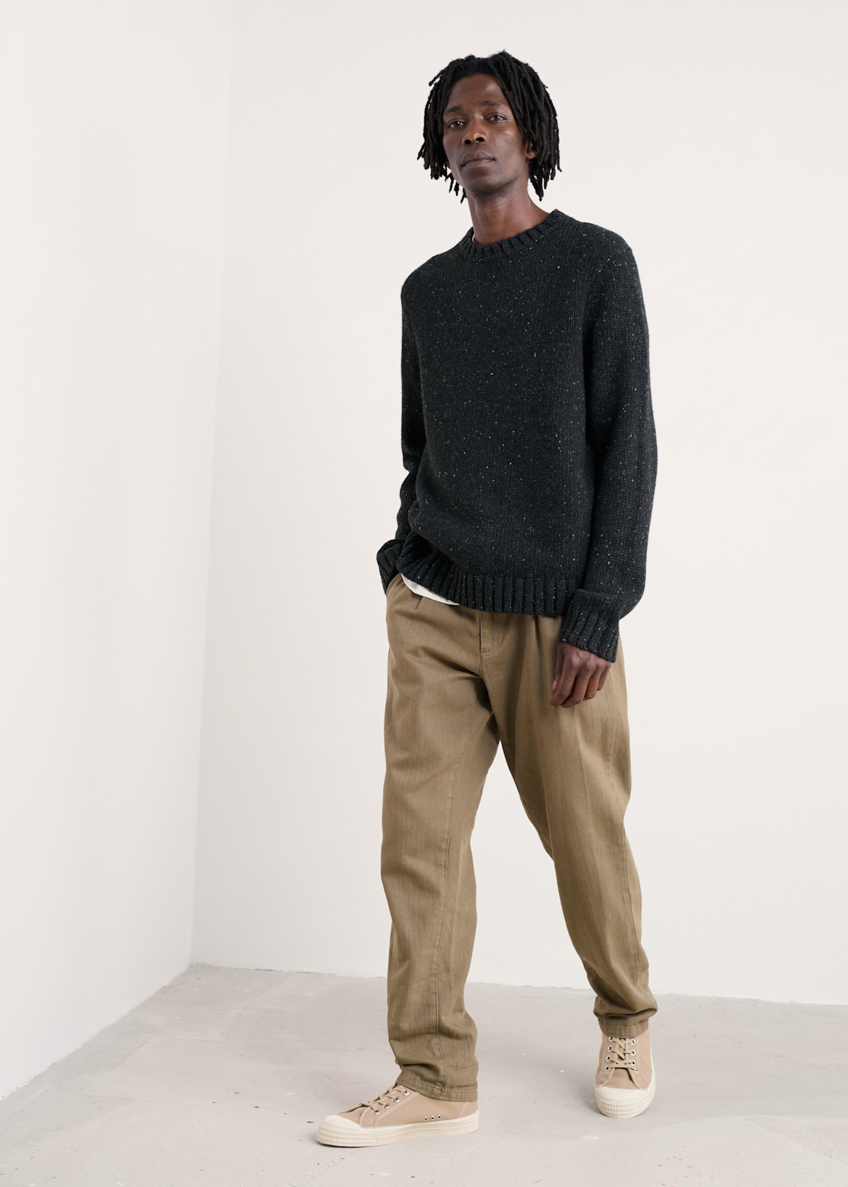 SEASALT CORNWALL SEASALT MEN’S BIZEN JUMPER ONYX