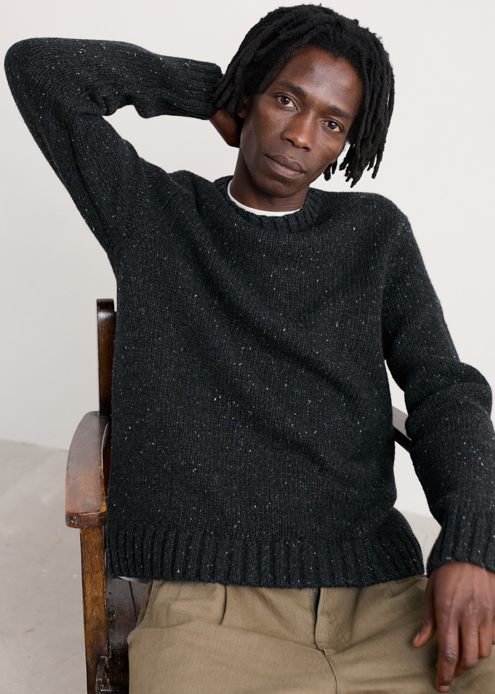 SEASALT CORNWALL SEASALT MEN’S BIZEN JUMPER ONYX