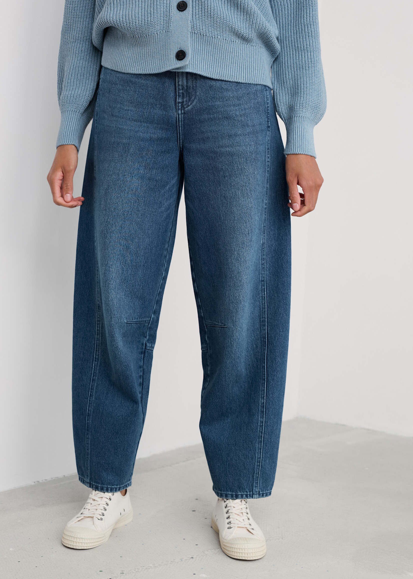 SEASALT CORNWALL SEASALT GWENVER JEANS MID WASH