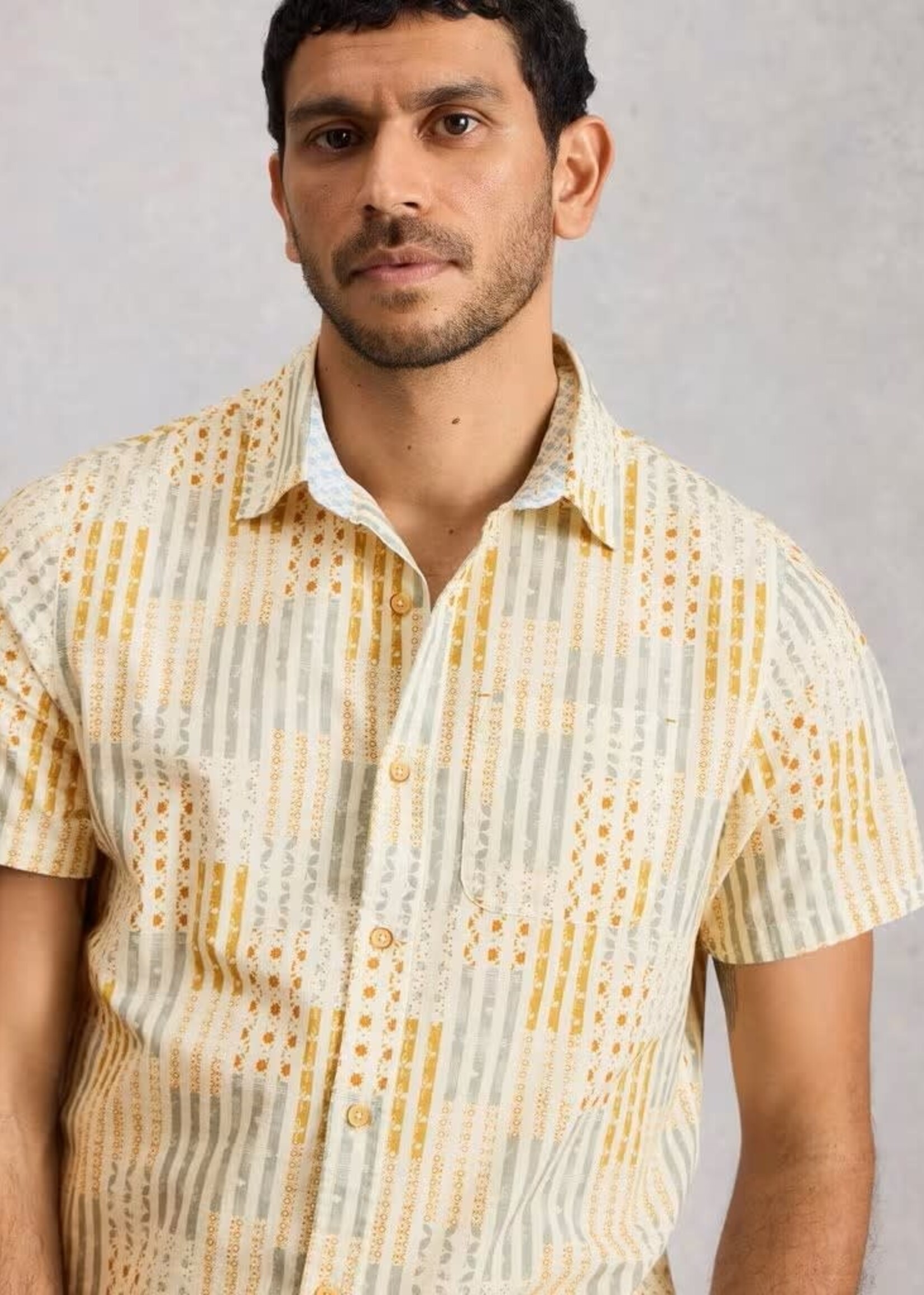 WHITE STUFF WHITE STUFF FINSBURY SS PATCH PRINT SHIRT YELLOW PRINT