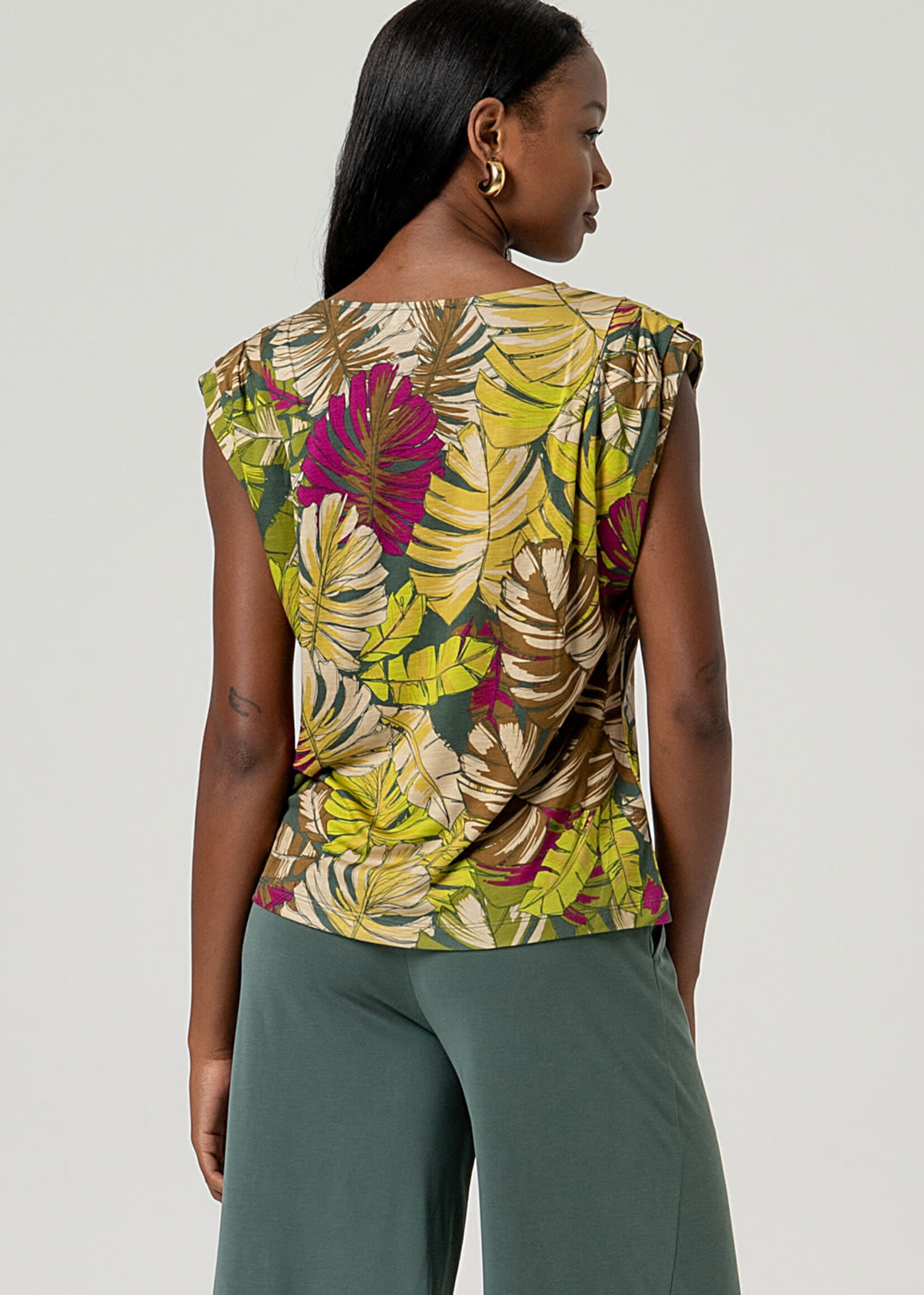 SURKANA SURKANA  SLEEVELESS TOP WITH DRAPING GREEN