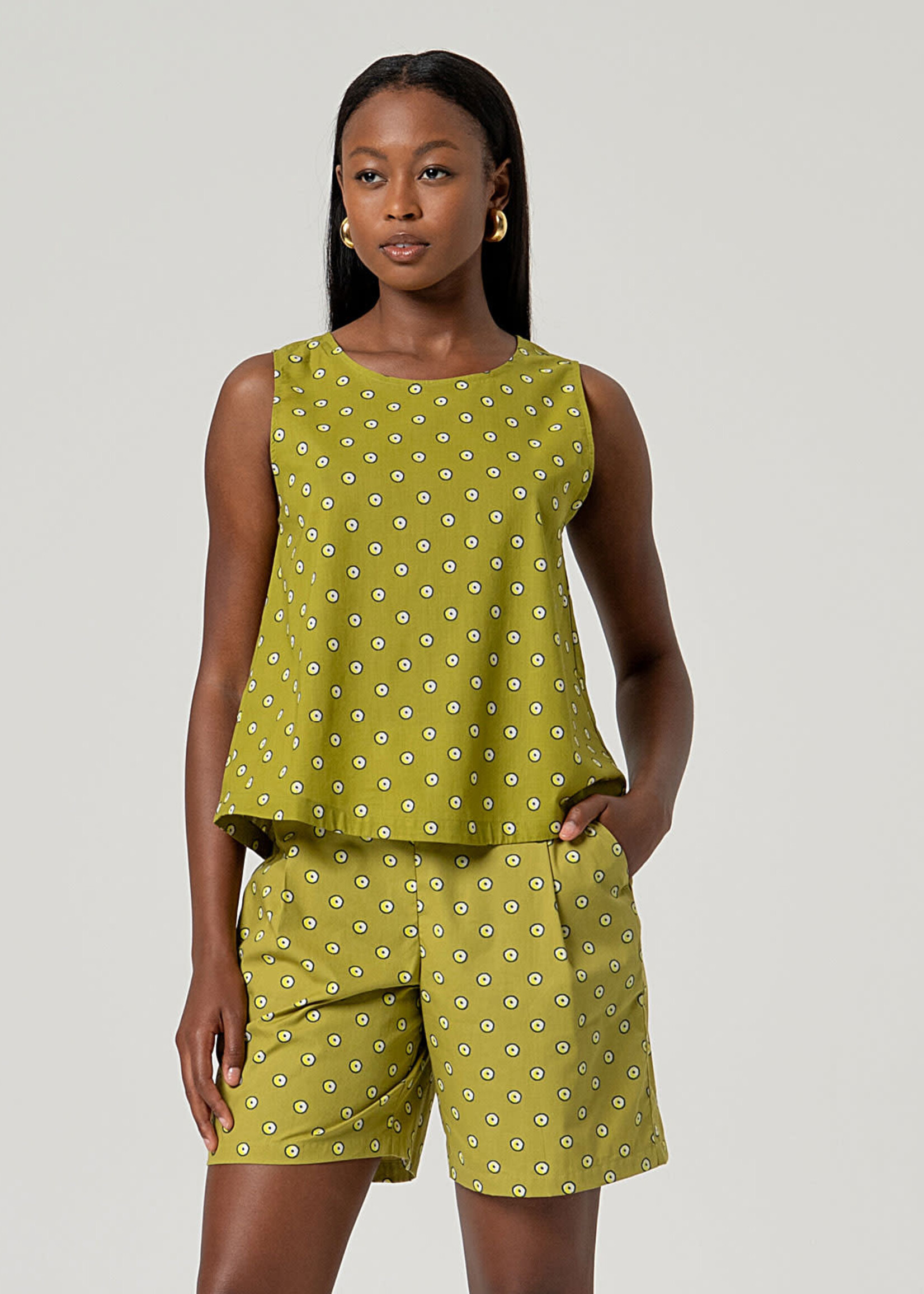 SURKANA SURKANA SLEEVELESS ROUND NECK TOP GREEN