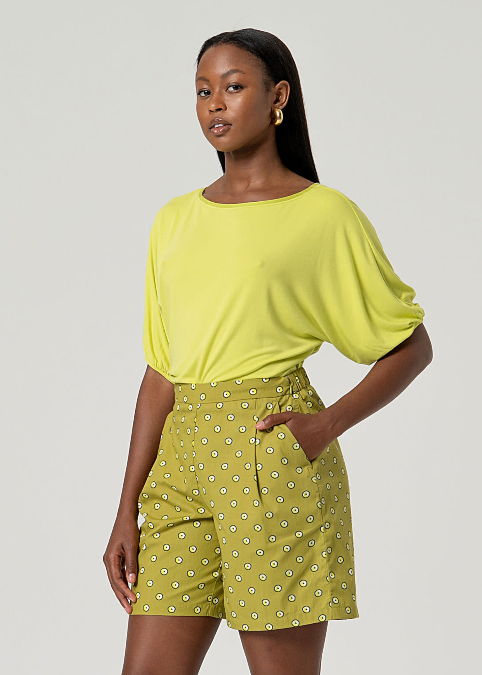 SURKANA SURKANA PLEATED SHORTS GREEN