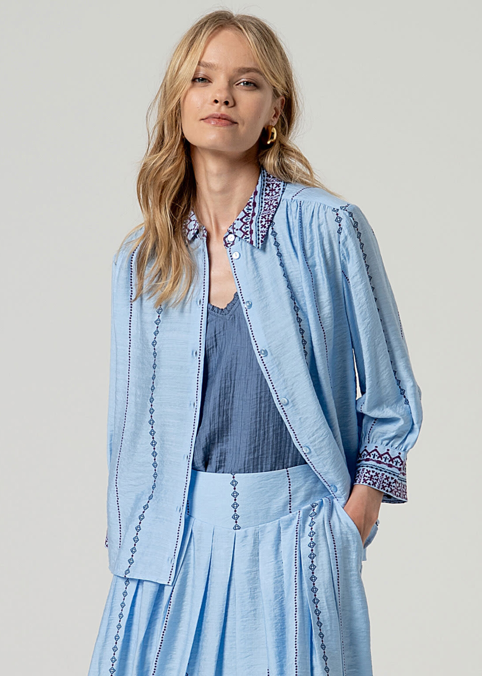 SURKANA SURKANA 3/4 WIDE SLEEVE SHIRT SKYE BLUE