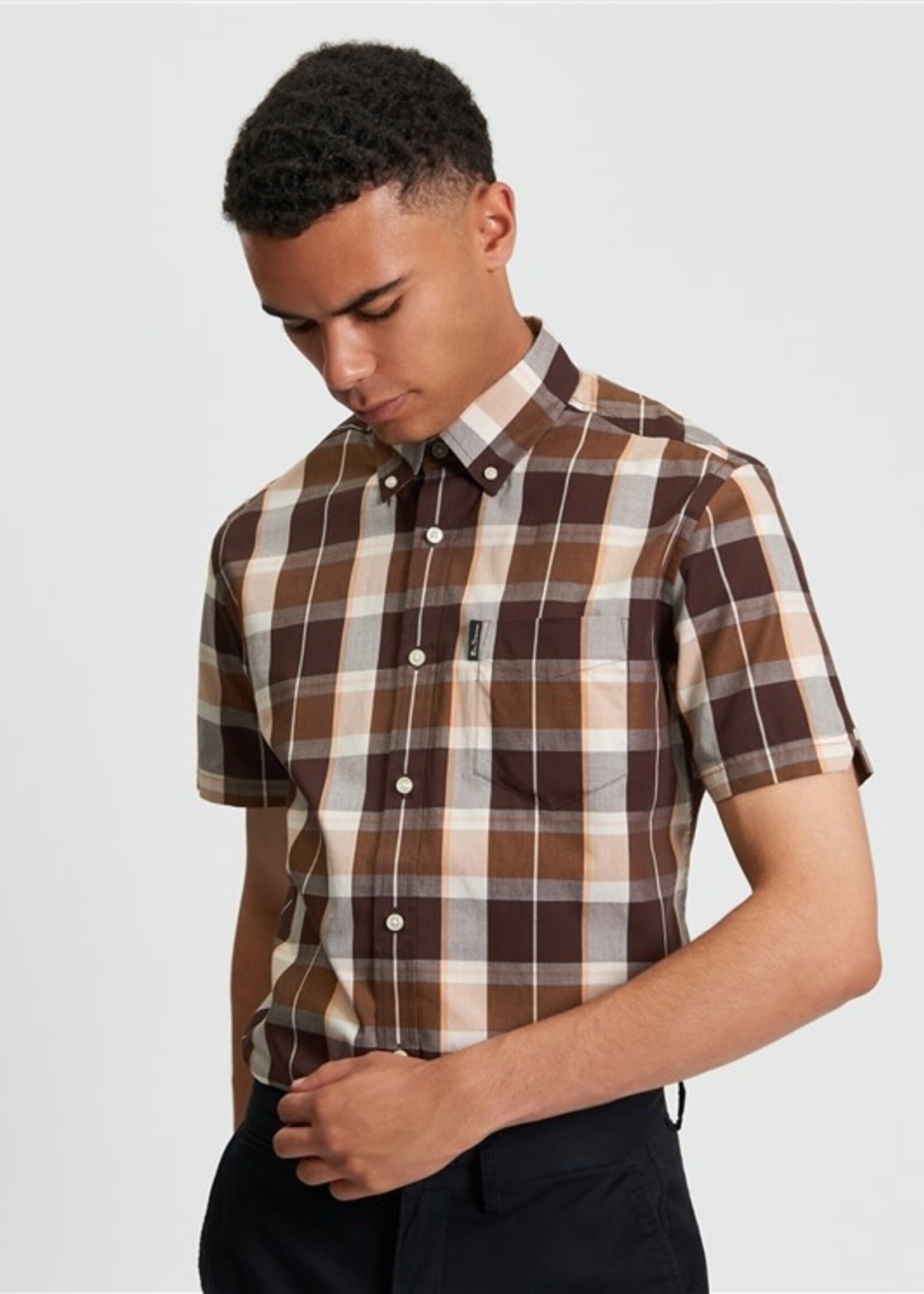BEN SHERMAN BEN SHERMAN CHECK SS SHIRT DARK BROWN
