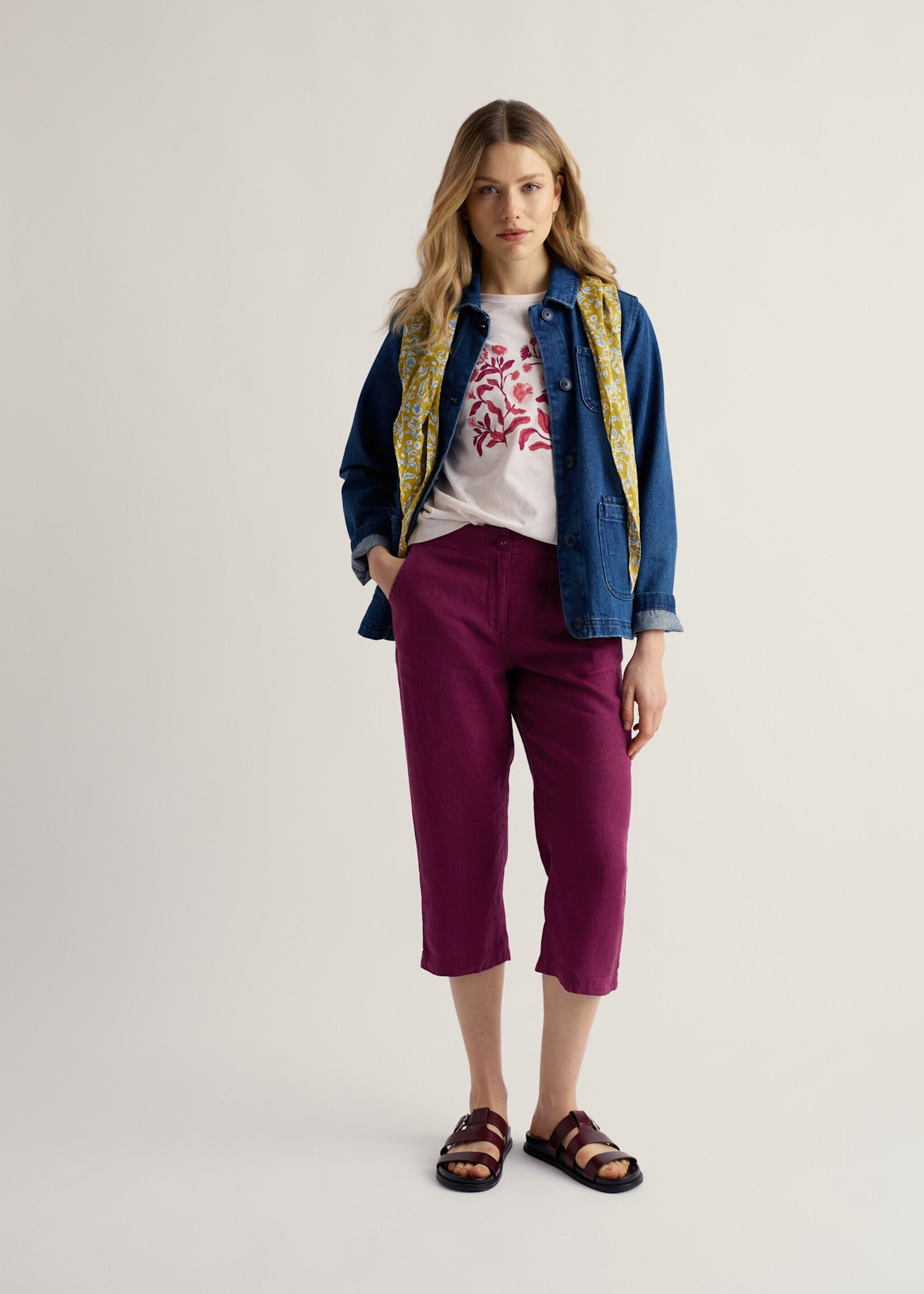 SEASALT CORNWALL SEASALT BRAWN POINT CROPS LINEN TROUSER DARK FREESIA