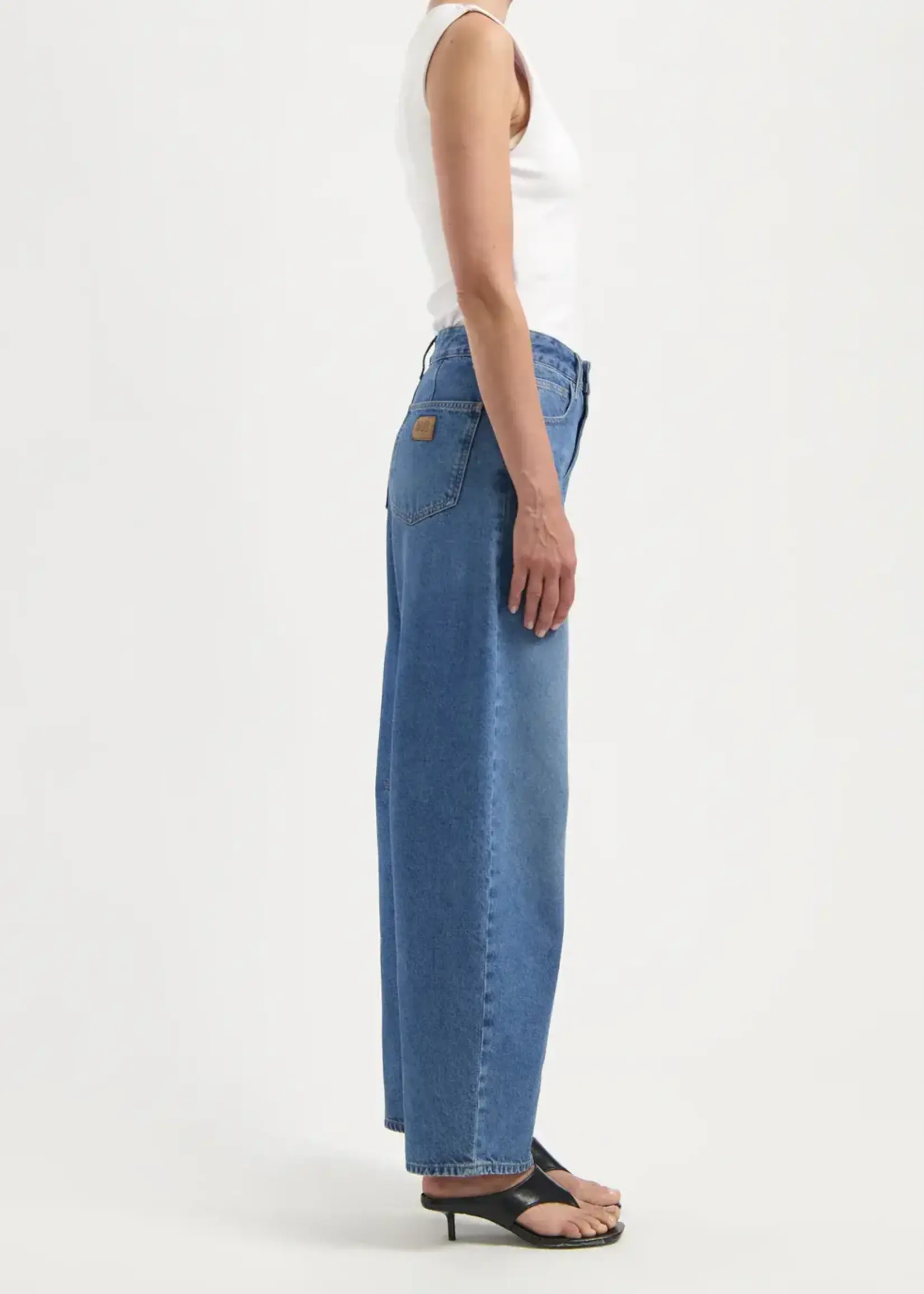 MUD JEANS MUD JEANS DEMI HIGH BALLOON MEDIUM AGED